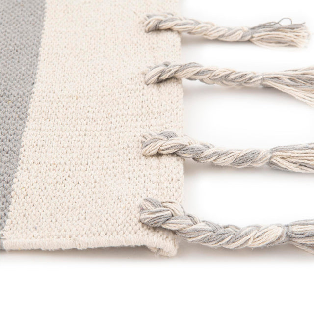 Gray and White 6' 1 x 9' Chindi Cotton Rectangle Rug
