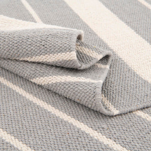 Gray and White 6' 1 x 9' Chindi Cotton Rectangle Rug