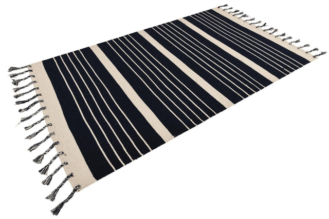 Navy and White 5' 1 x 8' Chindi Cotton Rectangle Rug