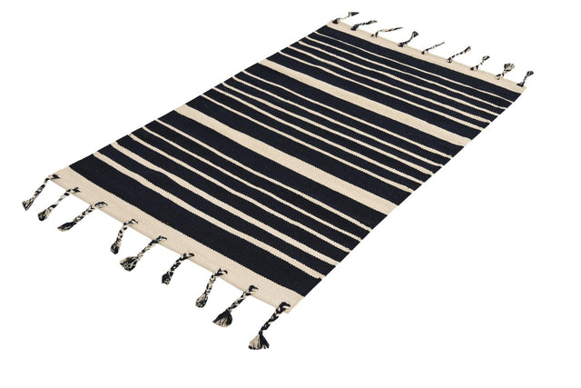 Navy and White 3' 3 x 5' 1 Chindi Cotton Rectangle Rug