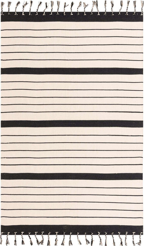 Black and White 6' 1 x 9' Chindi Cotton Rectangle Rug