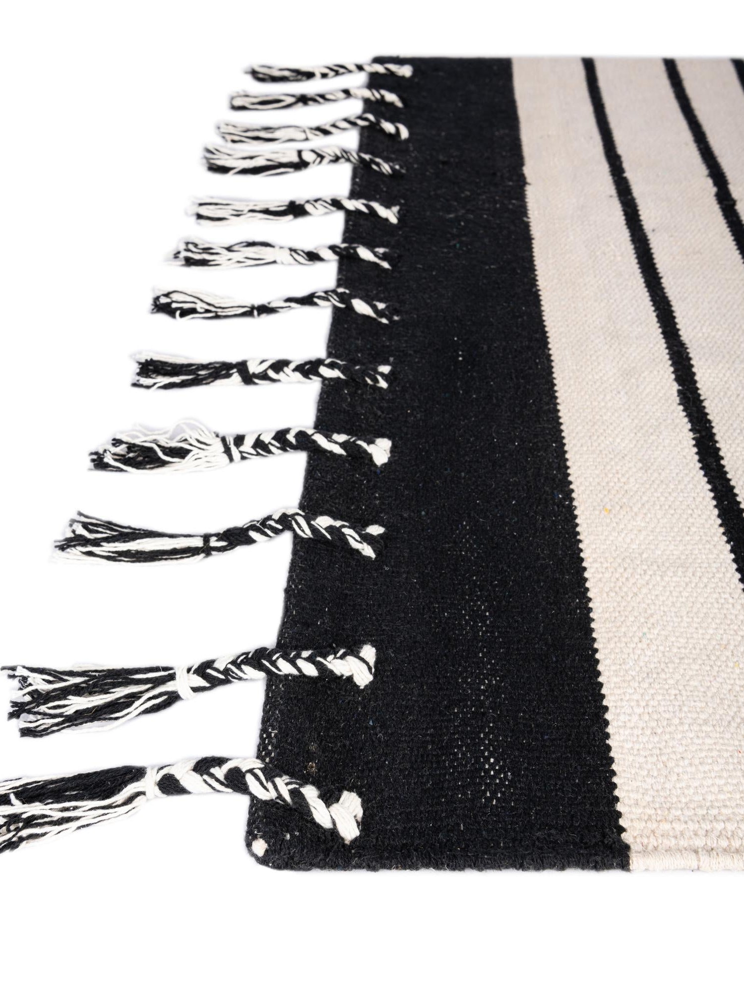 Black and White 2' 7 x 12' Chindi Cotton Runner Area Rug Interior Design Home Decor Carpet Mat for Sale at Rug Engine