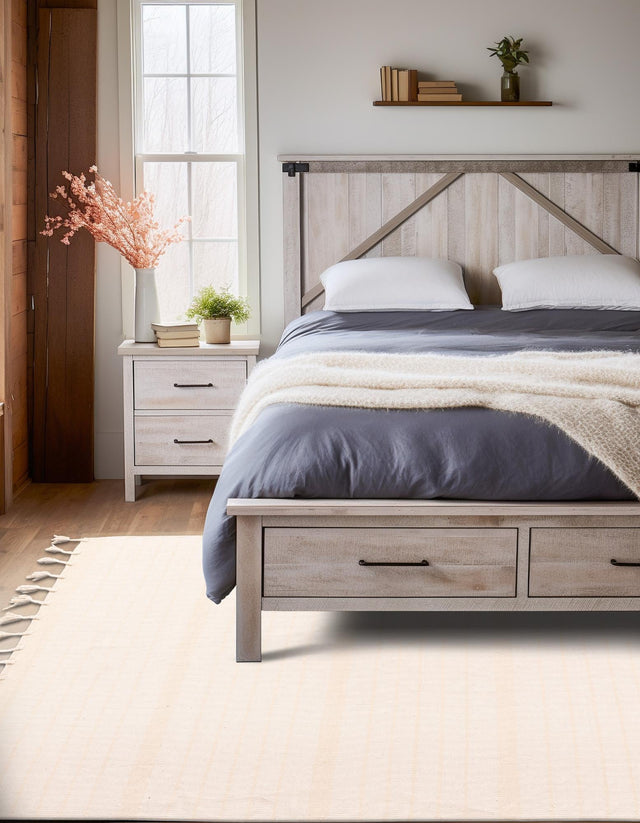 Beige and White 5' 1 x 8' Chindi Cotton Rectangle Rug