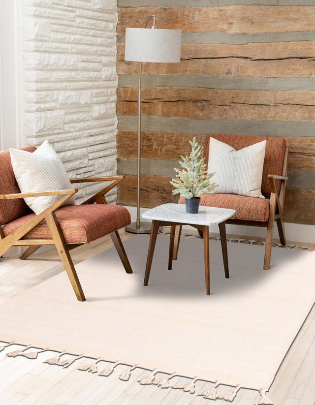 Beige and White 5' 1 x 8' Chindi Cotton Rectangle Rug