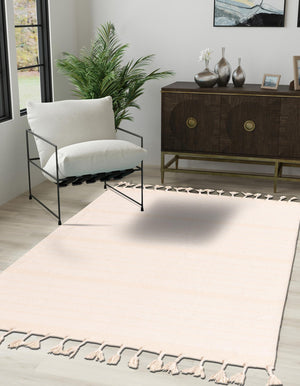 Beige and White 5' 1 x 8' Chindi Cotton Rectangle Rug