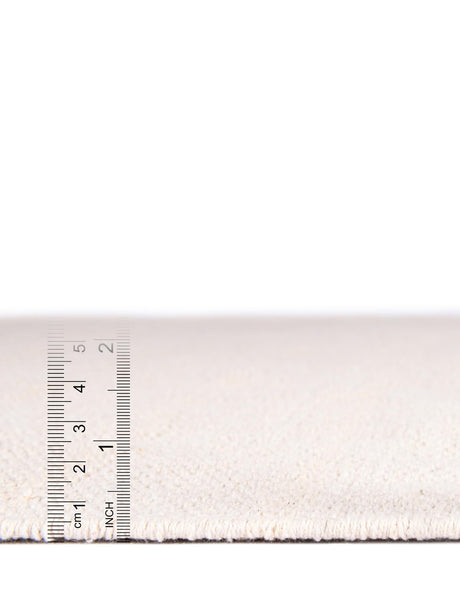 Beige and White 5' 1 x 8' Chindi Cotton Rectangle Rug