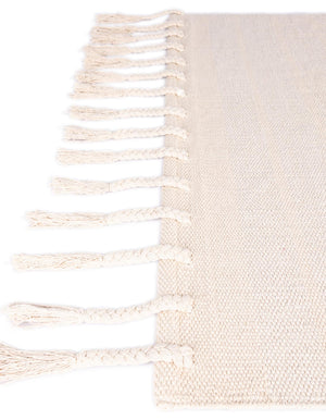 Beige and White 5' 1 x 8' Chindi Cotton Rectangle Rug