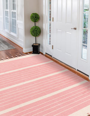 Pink and White 4' 1 x 6' 1 Chindi Cotton Rectangle Rug