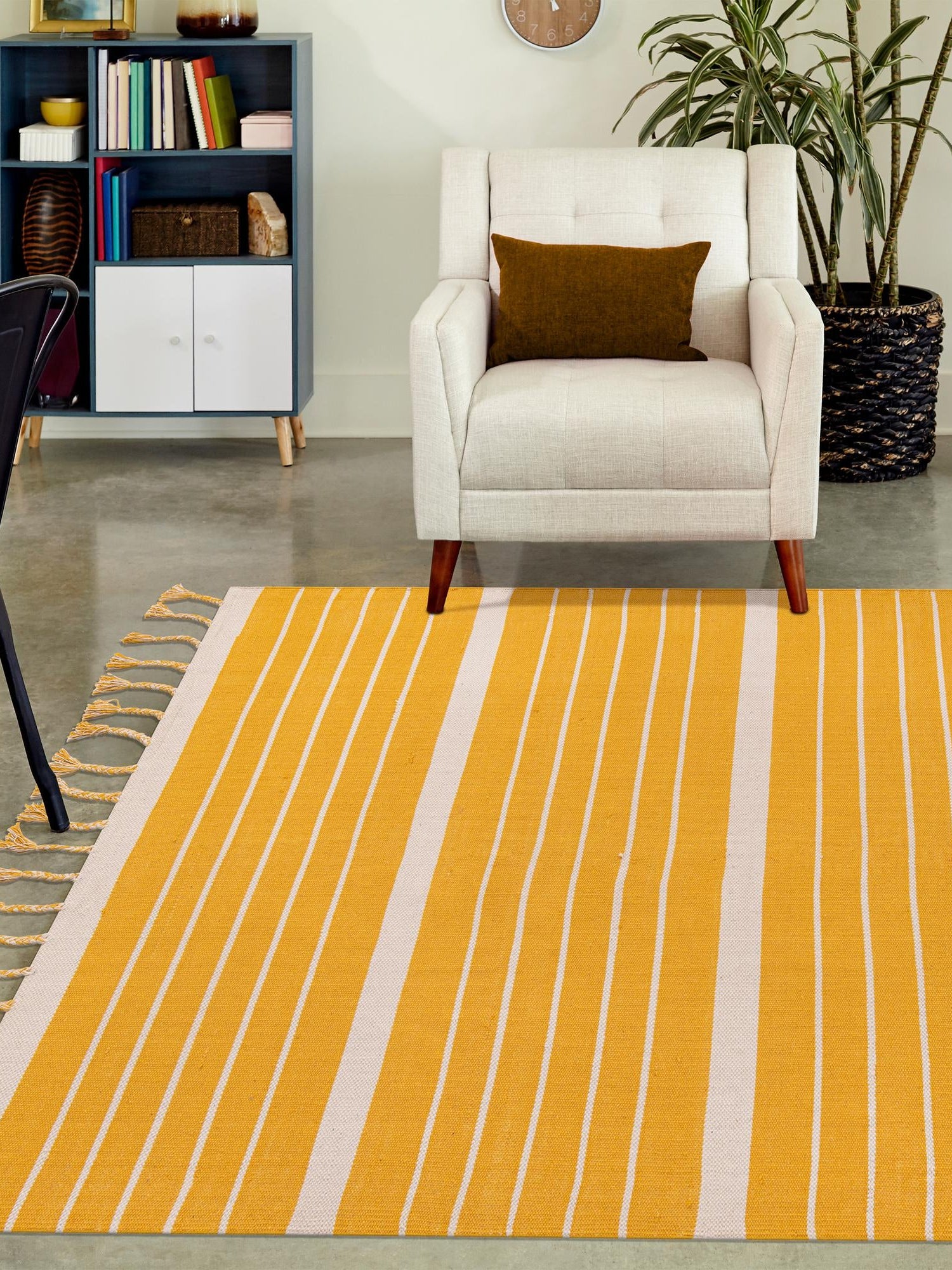 Gold and White 5' 1 x 8' Chindi Cotton Rectangle Area Rug Interior Design Home Decor Carpet Mat for Sale at Rug Engine