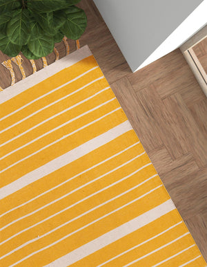 Gold and White 6' 1 x 9' Chindi Cotton Rectangle Rug