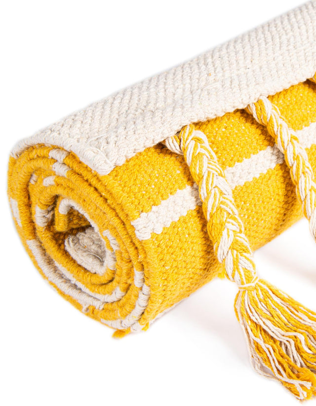 Gold and White 6' 1 x 9' Chindi Cotton Rectangle Rug