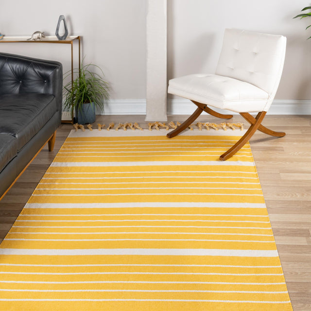 Gold and White 6' 1 x 9' Chindi Cotton Rectangle Rug