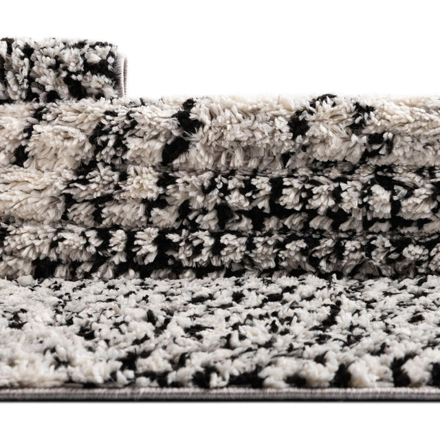 Black and White 9' x 12' Tagine Rectangle Area Rug Durable 100% Polyester Modern Unique Easy Clean Carpet for Indoor Home Decor for Sale at Rug Engine
