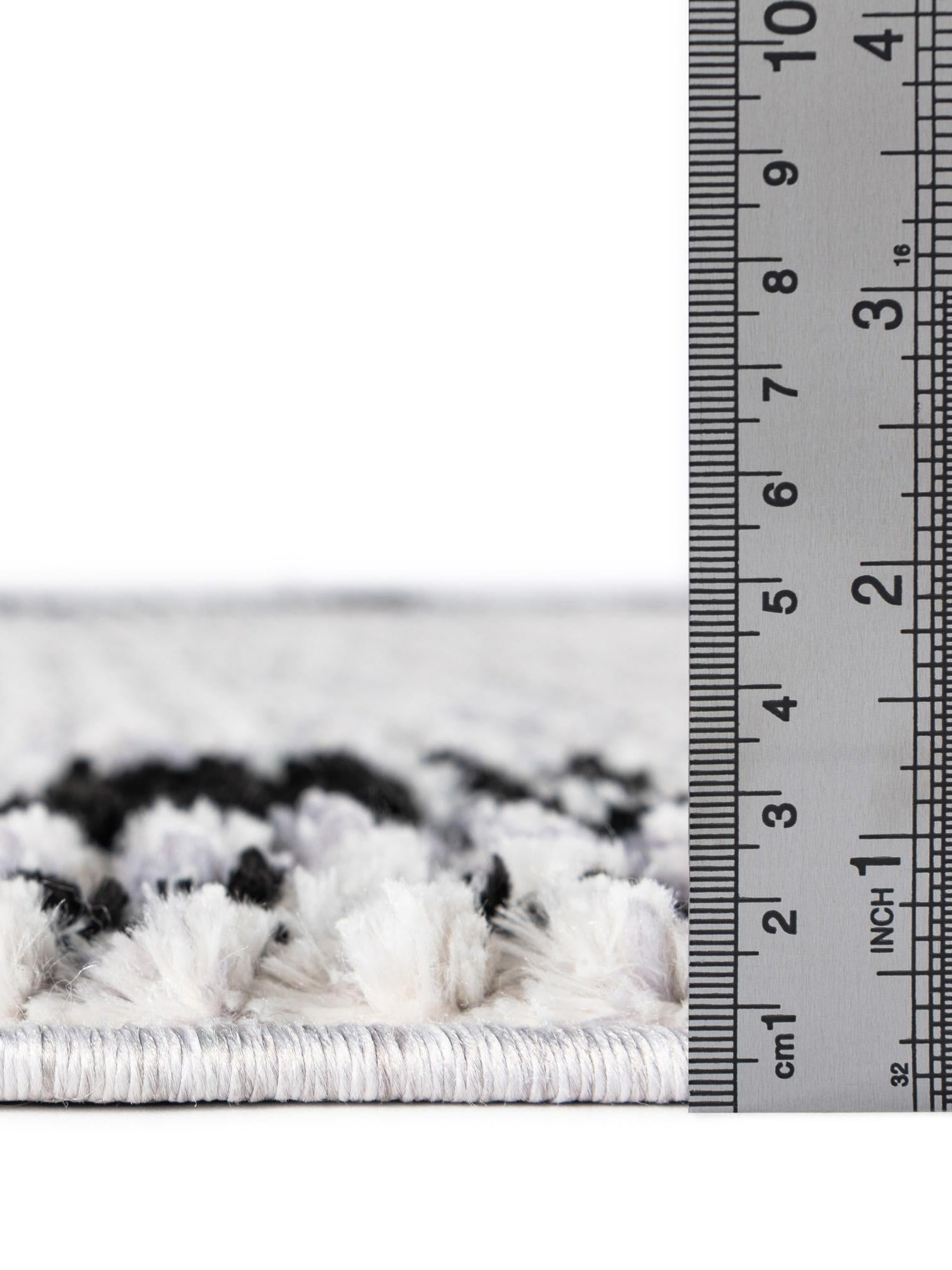 Black and White 5' 3 x 5' 3 Tagine Octagon Area Rug Durable 100% Polyester Modern Unique Easy Clean Carpet for Indoor Home Decor for Sale at Rug Engine