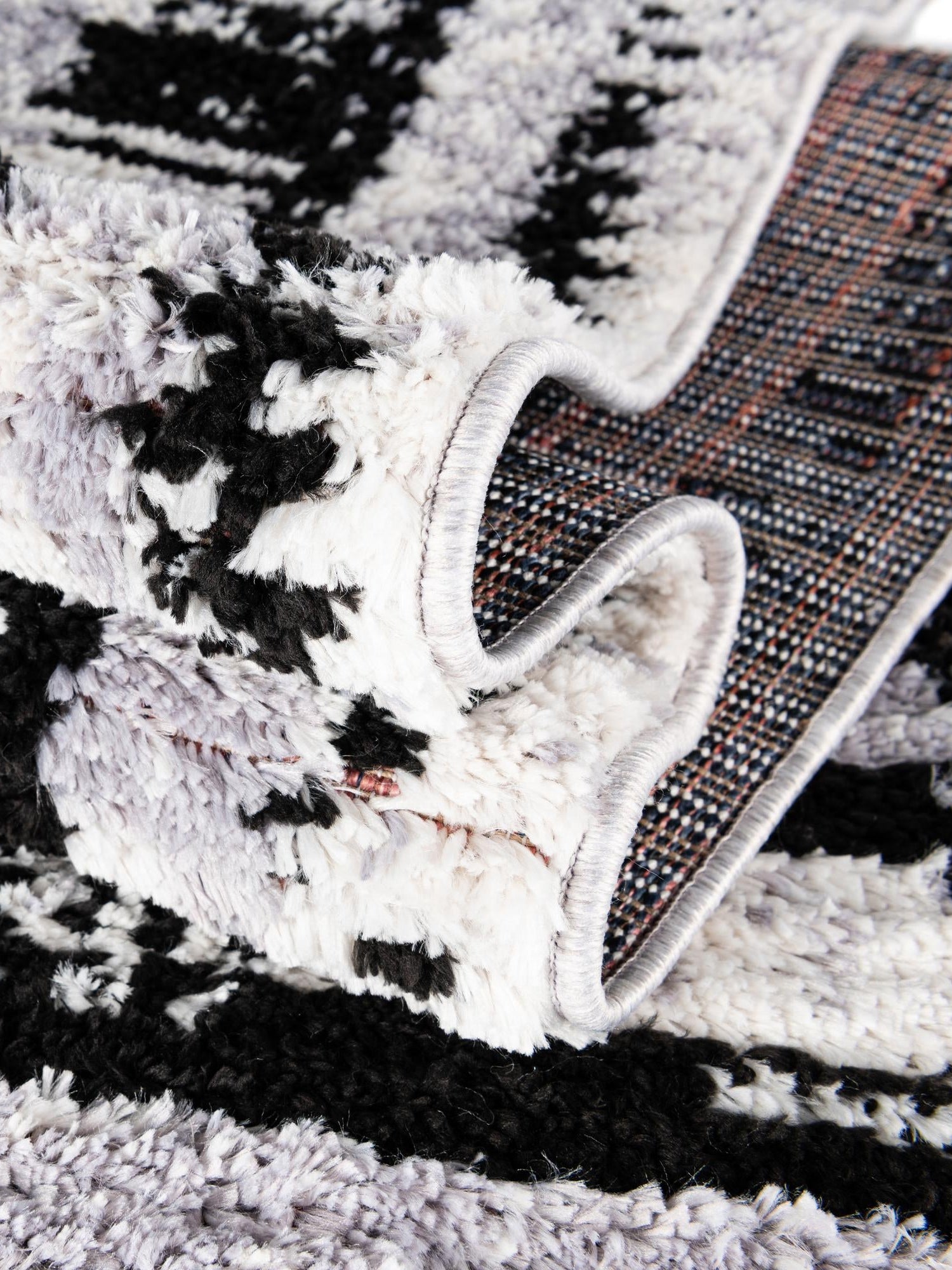 Black and White 5' 3 x 5' 3 Tagine Octagon Area Rug Durable 100% Polyester Modern Unique Easy Clean Carpet for Indoor Home Decor for Sale at Rug Engine