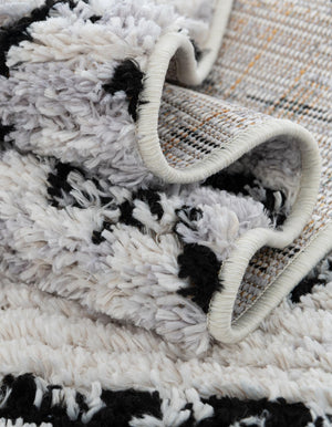 Black and White 7' 10 x 7' 10 Tagine Octagon Area Rug Durable 100% Polyester Modern Unique Easy Clean Carpet for Indoor Home Decor for Sale at Rug Engine