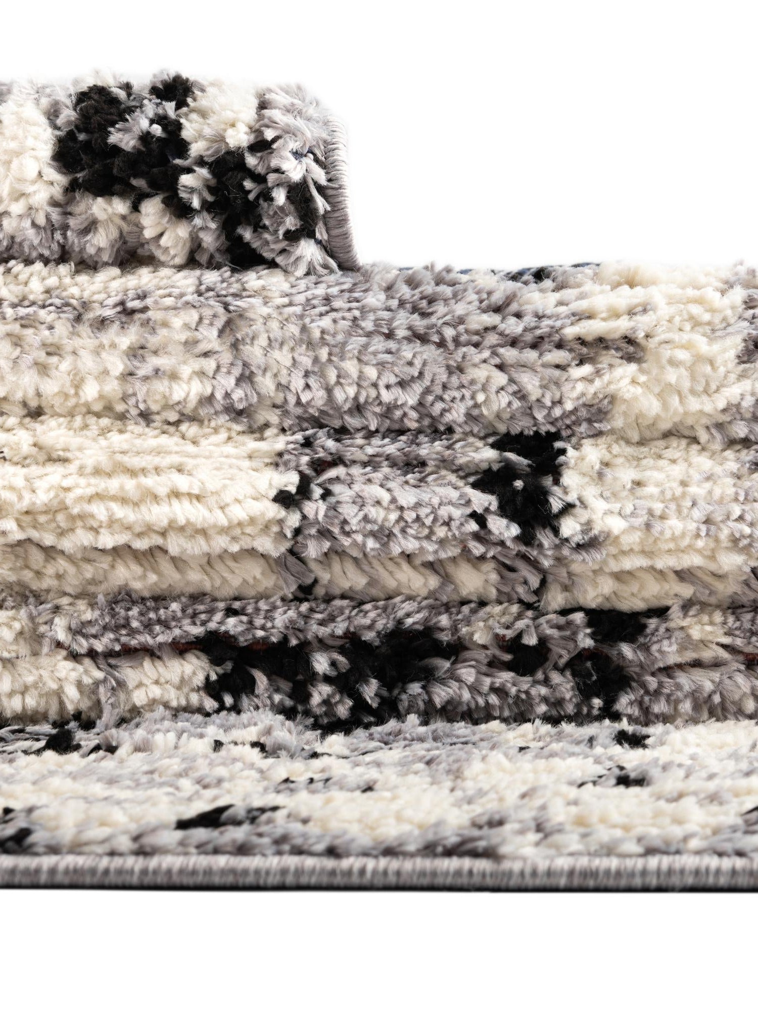 Black and White 2' x 3' Tagine Rectangle Area Rug Durable 100% Polyester Modern Unique Easy Clean Carpet for Indoor Home Decor for Sale at Rug Engine
