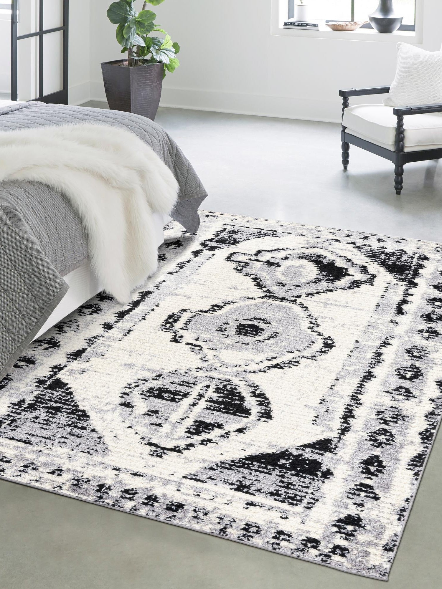 Black and White 2' x 3' Tagine Rectangle Area Rug Durable 100% Polyester Modern Unique Easy Clean Carpet for Indoor Home Decor for Sale at Rug Engine