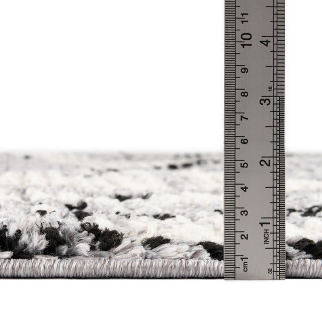 Black and White 5' 3 x 5' 3 Tagine Octagon Area Rug Durable 100% Polyester Modern Unique Easy Clean Carpet for Indoor Home Decor for Sale at Rug Engine