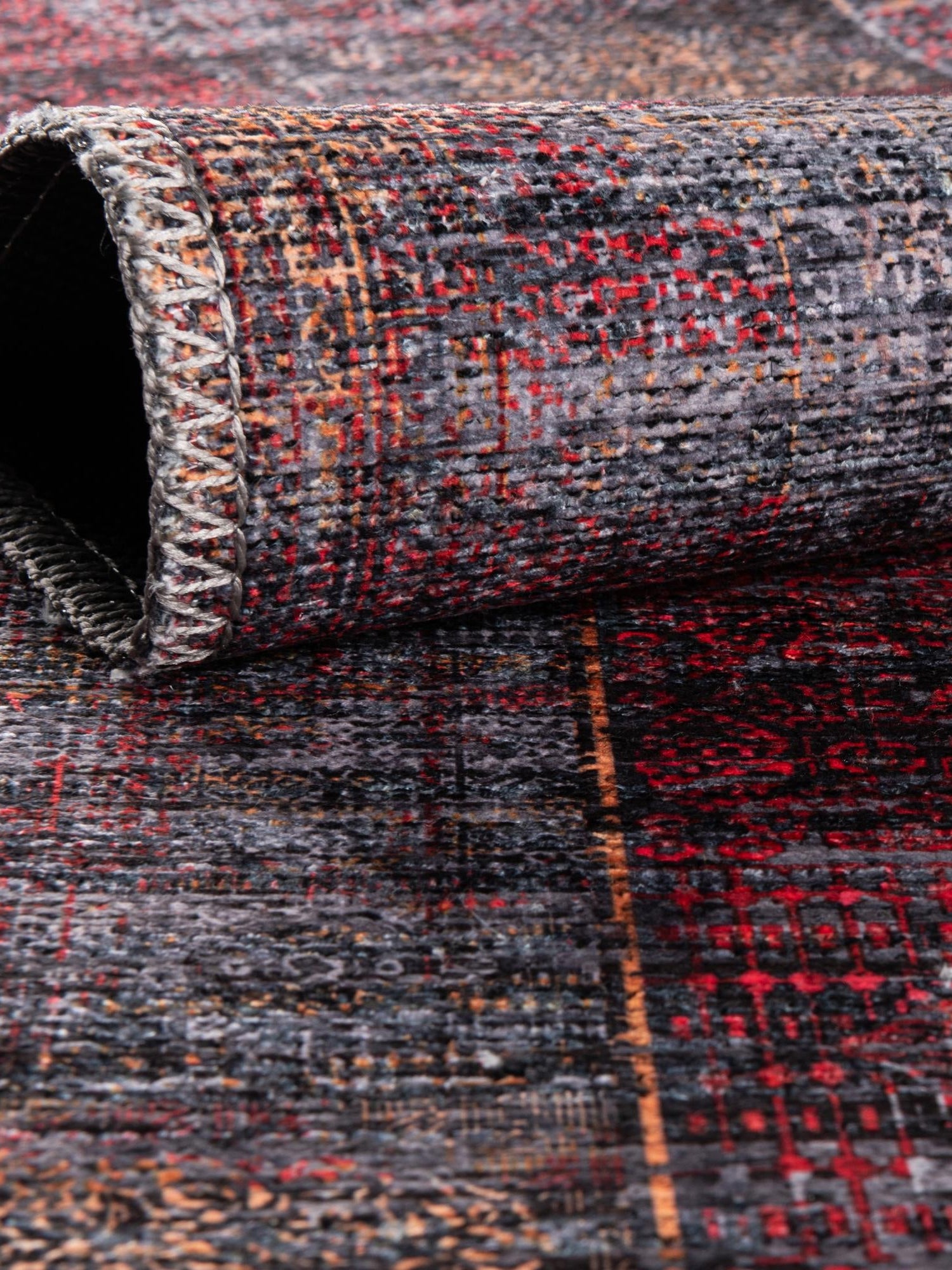 Washable Red and Black 7' 3 x 7' 3 Mangata Round Area Rug Easy to Clean Stain Resistant & Durable Chenille Traditional Vintage Distressed Carpet for Sale at Rug Engine