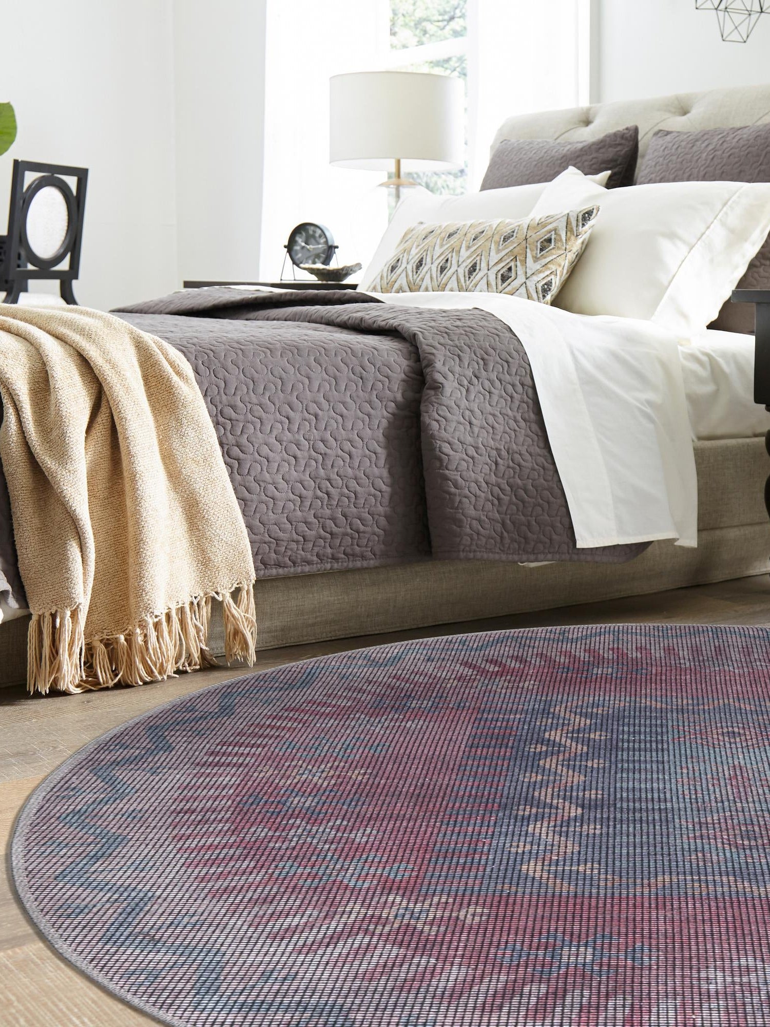 Washable Multicolor 3' 11 x 3' 11 Sisu Round Area Rug Easy to Clean Stain Resistant & Durable Polyester Chenille Distressed Vintage Look Carpet for Sale at Rug Engine