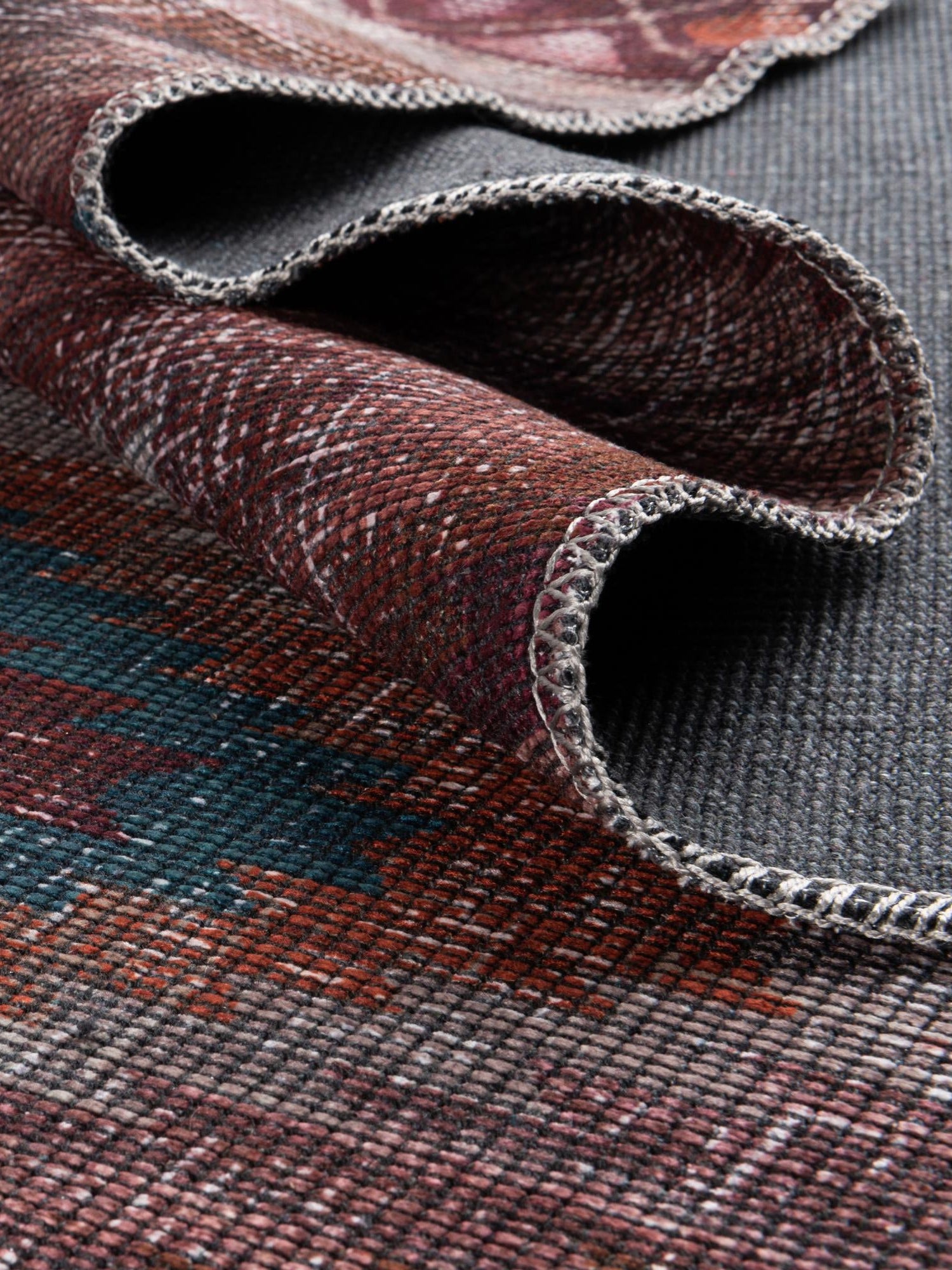 Washable Terracotta 3' 11 x 3' 11 Sisu Round Area Rug Easy to Clean Stain Resistant & Durable Polyester Chenille Distressed Vintage Look Carpet for Sale at Rug Engine