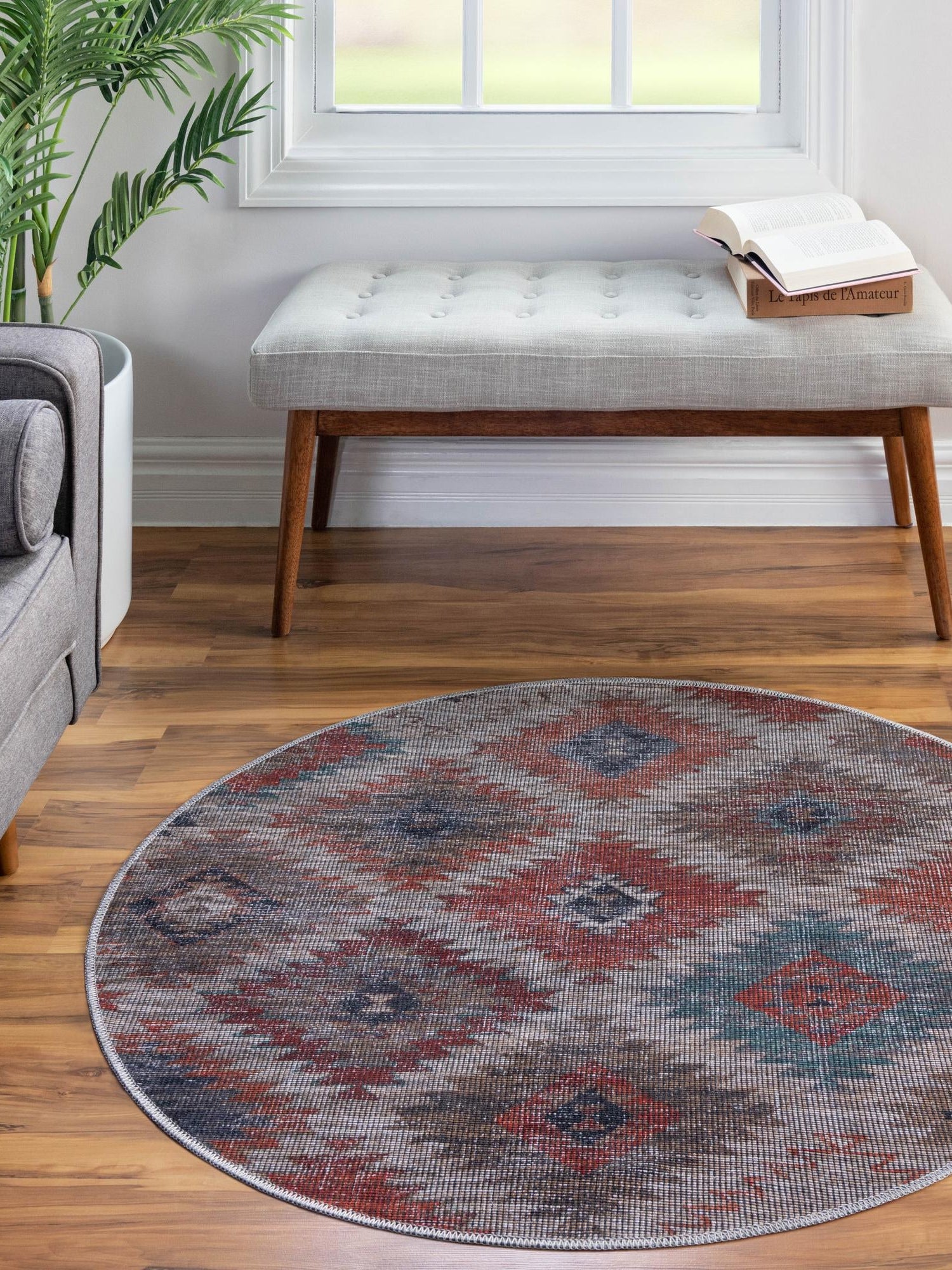 Washable Rust red and Beige 3' 11 x 3' 11 Sisu Round Area Rug Easy to Clean Stain Resistant & Durable Polyester Chenille Distressed Vintage Look Carpet for Sale at Rug Engine