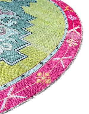 Green 5' x 5' Timeless Washable Round Rug