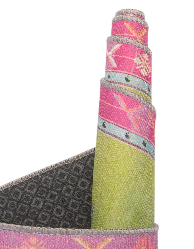 Green 5' x 5' Timeless Washable Round Rug
