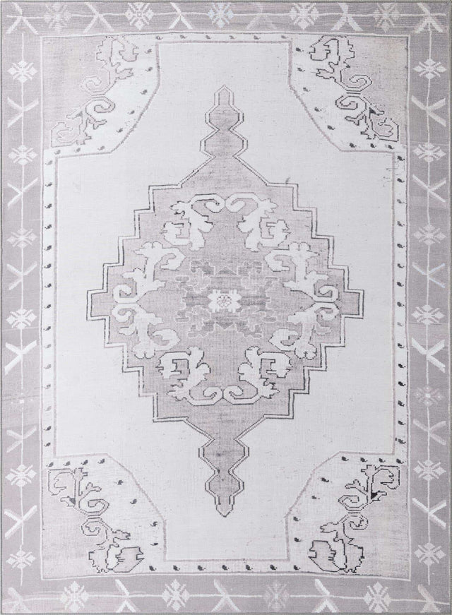 Washable white Gray 7' 6 x 10' 6 Timeless Rectangle Area Rug Easy to Clean Stain Resistant & Durable Traditional Classic Vintage Design Carpet for Sale at Rug Engine