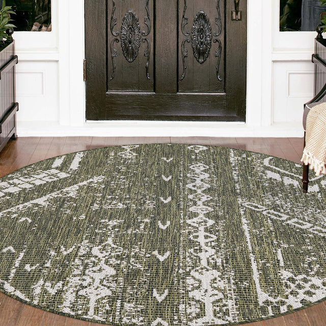 Green 7' 10 x 7' 10 Outdoor Bohemian Round Area Rug Weather Resistant for Patio, Deck, Terrace, Balcony, Porch 100% Polypropylene Boho Carpet Mat for Sale at Rug Engine
