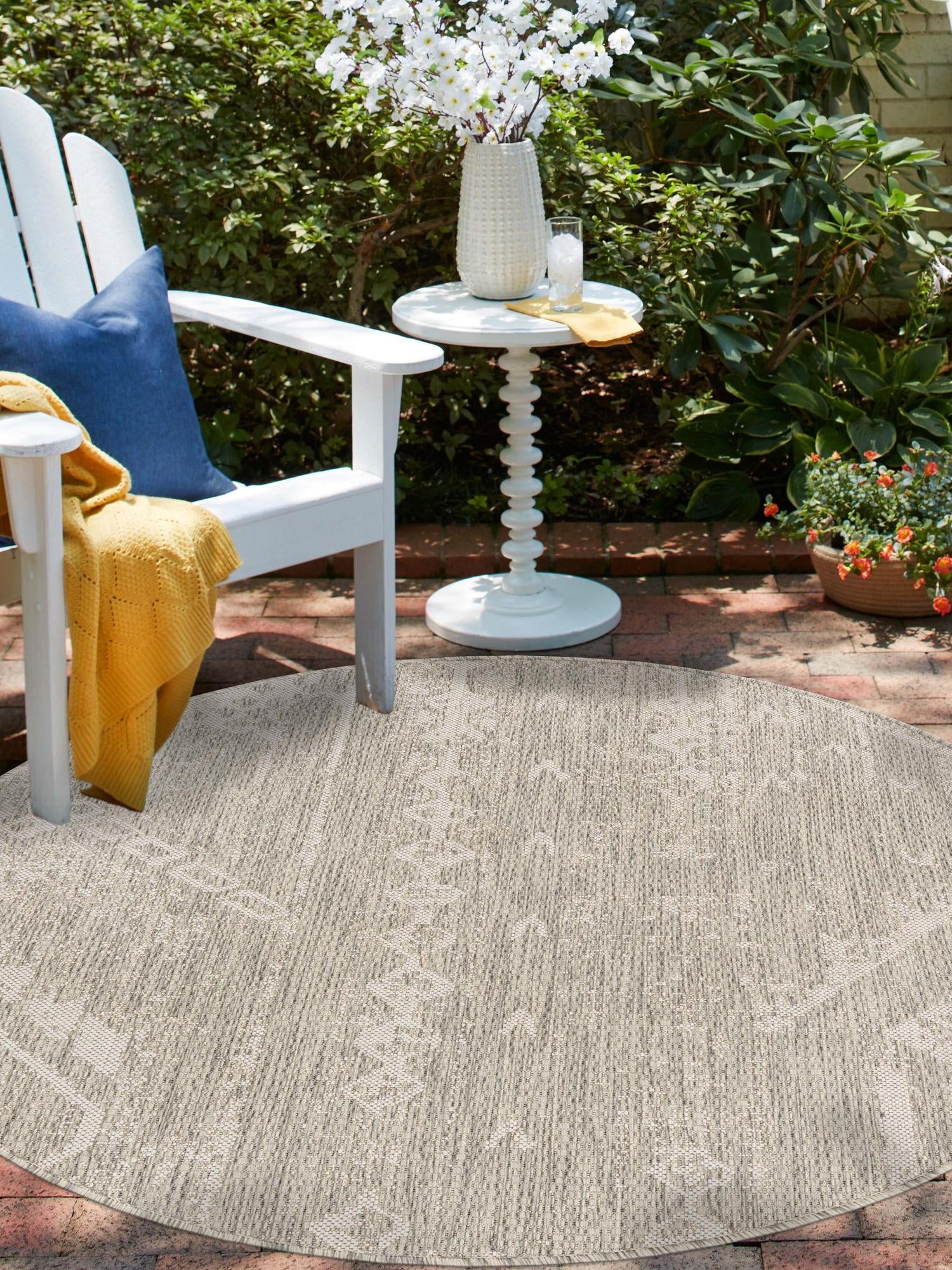 Gray 3' 1 x 3' 1 Outdoor Bohemian Round Area Rug Weather Resistant for Patio, Deck, Terrace, Balcony, Porch 100% Polypropylene Boho Carpet Mat for Sale at Rug Engine