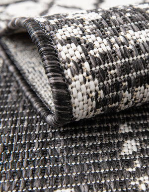 Charcoal Gray 7' 10 x 7' 10 Outdoor Bohemian Round Area Rug Weather Resistant for Patio, Deck, Terrace, Balcony, Porch 100% Polypropylene Boho Carpet Mat for Sale at Rug Engine