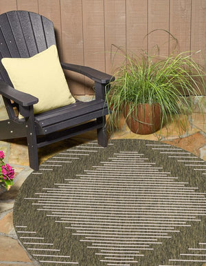 Green 4' 1 x 4' 1 Outdoor Modern Round Area Rug Weather Resistant for Patio, Deck, Terrace, Balcony, Porch 100% Polypropylene Modern Outside Carpet for Sale at Rug Engine