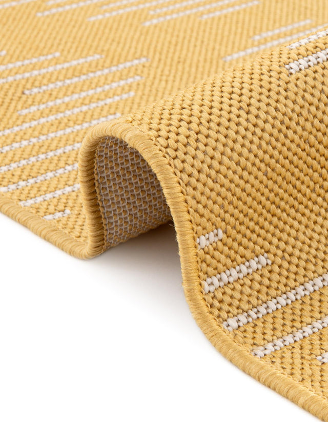 Yellow 6' 1 x 6' 1 Outdoor Modern Round Area Rug Weather Resistant for Patio, Deck, Terrace, Balcony, Porch 100% Polypropylene Modern Outside Carpet for Sale at Rug Engine