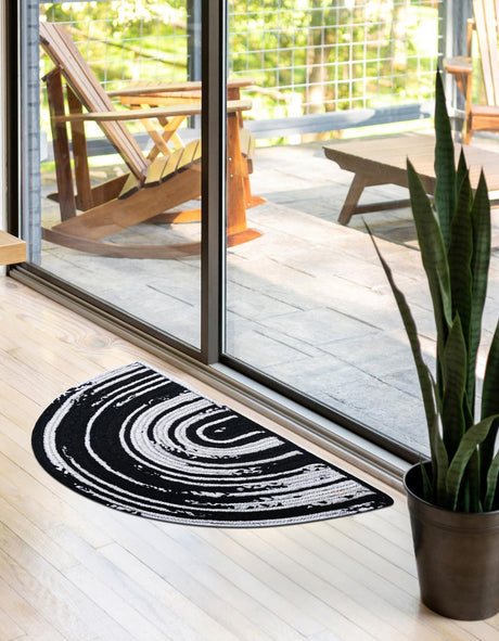 Black and White 2' 2 x 4' Braided Chindi Semicircle Hearth Rug