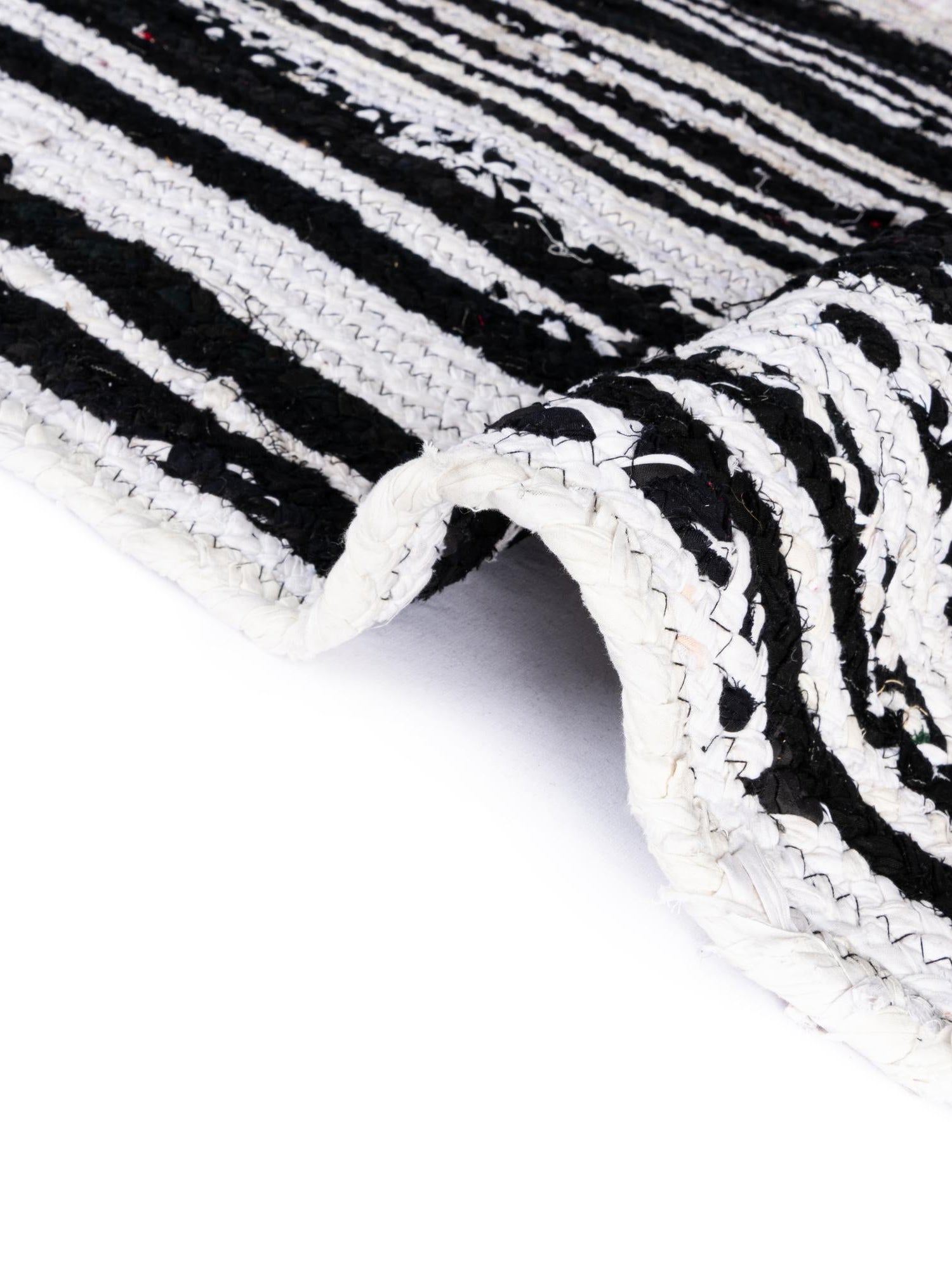 Black and White 1' 2 x 5' 1 Braided Chindi Table Runner Area Rug Decorative Dining Room Kitchen All Natural Material Table Cover 100% Cotton Hand Braided Natural Eco-Friendly Boho Style Modern Carpet for Living Rooms Dining Office Dorm for Sale at Rug Engine
