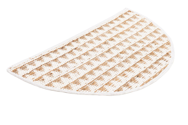 White 2' 2 x 4' Chindi Jute Semicircle Hearth Rug
