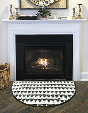 White Black 2' 2 x 4' Chindi Jute Semicircle Hearth Rug