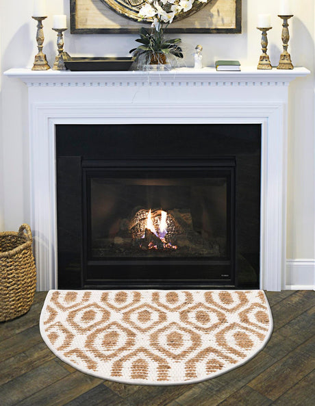 White 2' 2 x 4' Chindi Jute Semicircle Hearth Rug