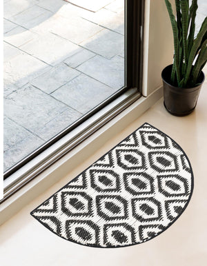 Black and White 2' 2 x 4' Chindi Jute Semicircle Hearth Rug