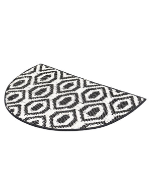 Black and White 2' 2 x 4' Chindi Jute Semicircle Hearth Rug