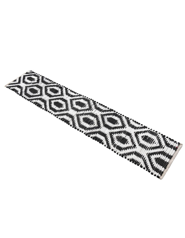 Black and White 1' 2 x 6' 1 Chindi Jute Table Runner