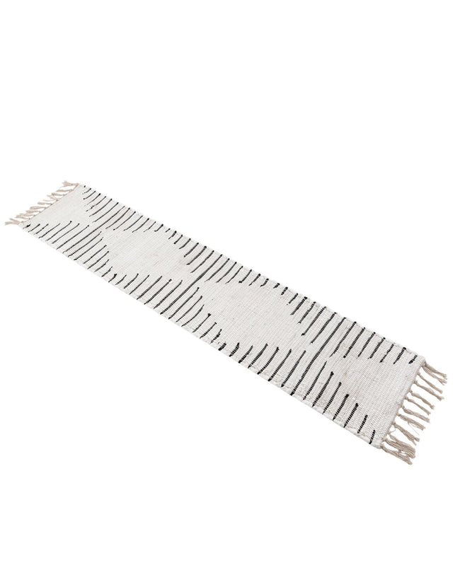White 1' 2 x 6' 1 Chindi Cotton Table Runner