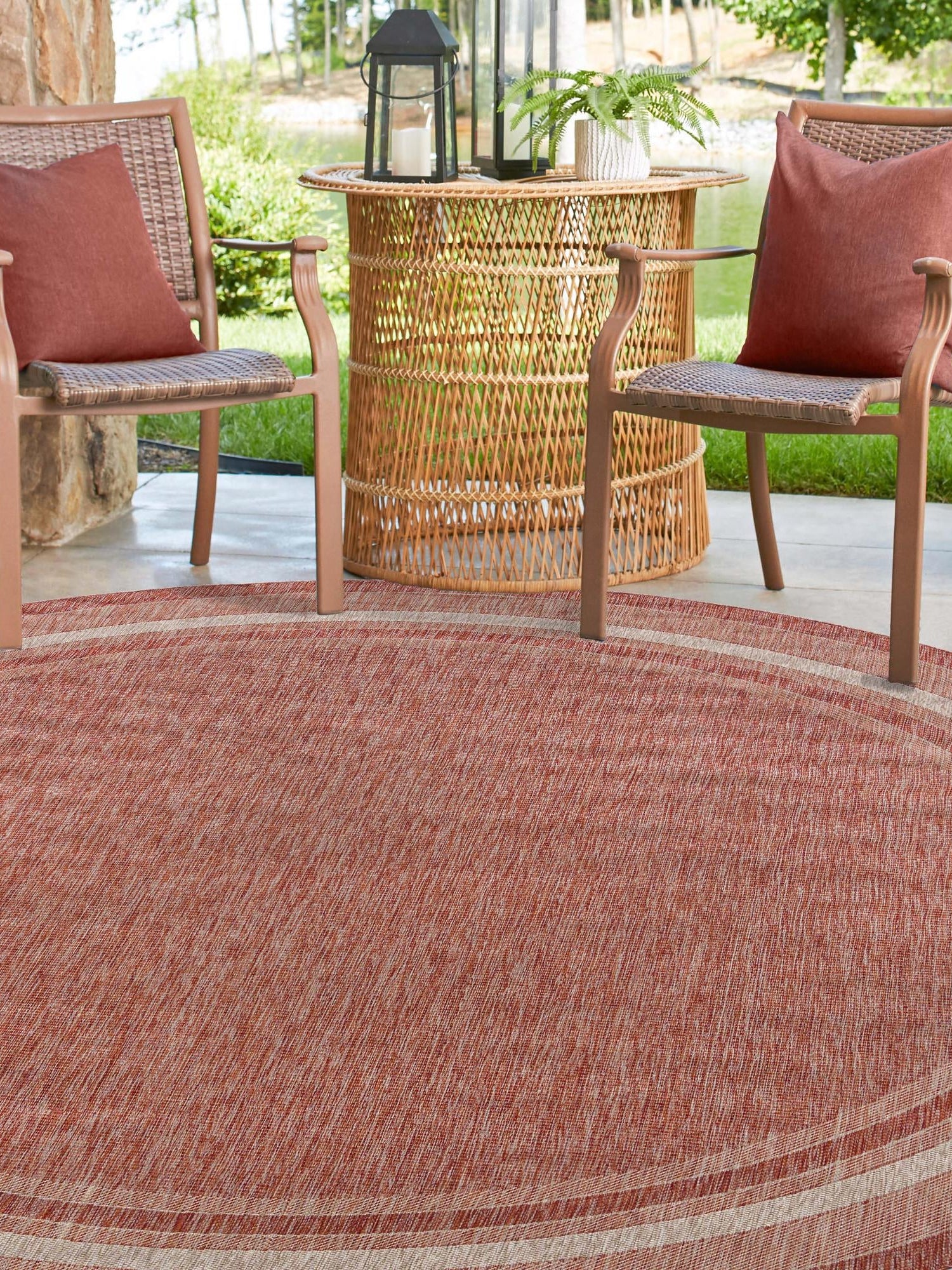 Rust Red 13' 1 x 13' 1 Outdoor Border Round Area Rug Weather Resistant for Patio, Deck, Terrace, Balcony, Porch 100% Polypropylene Classic Bordered Carpet for Sale at Rug Engine