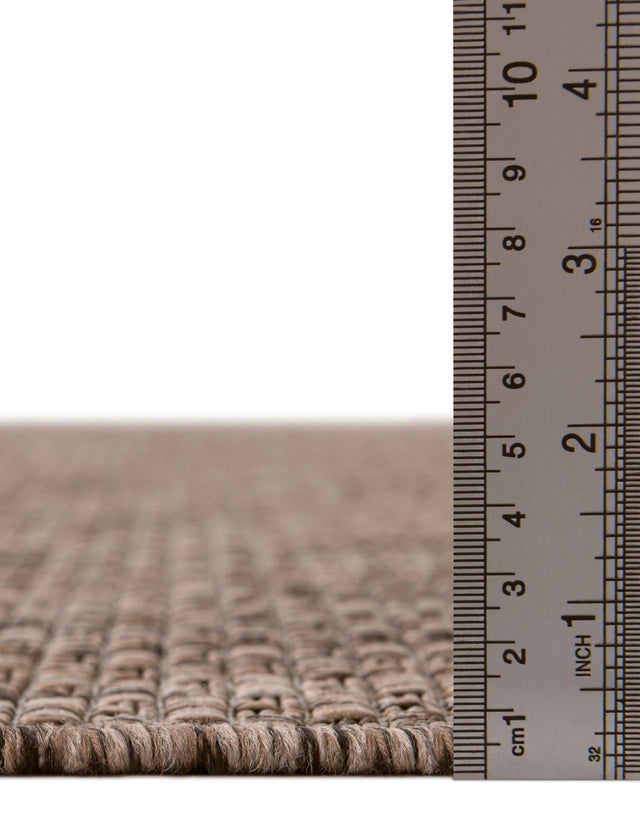 Light Brown 6' 1 x 6' 1 Outdoor Solid Square Rug