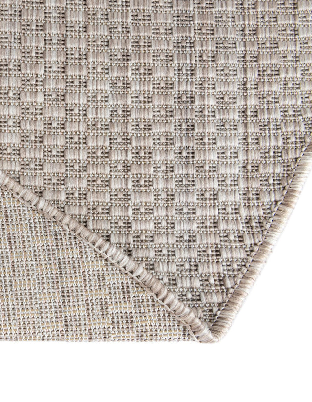 Beige 6' 1 x 6' 1 Outdoor Solid Round Rug