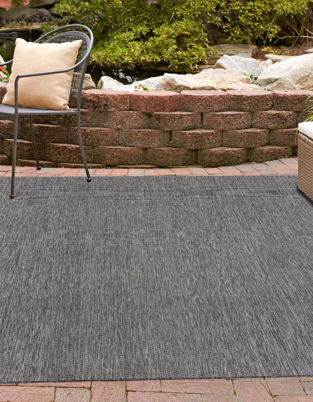 Black 5' 3 x 5' 3 Outdoor Solid Square Rug