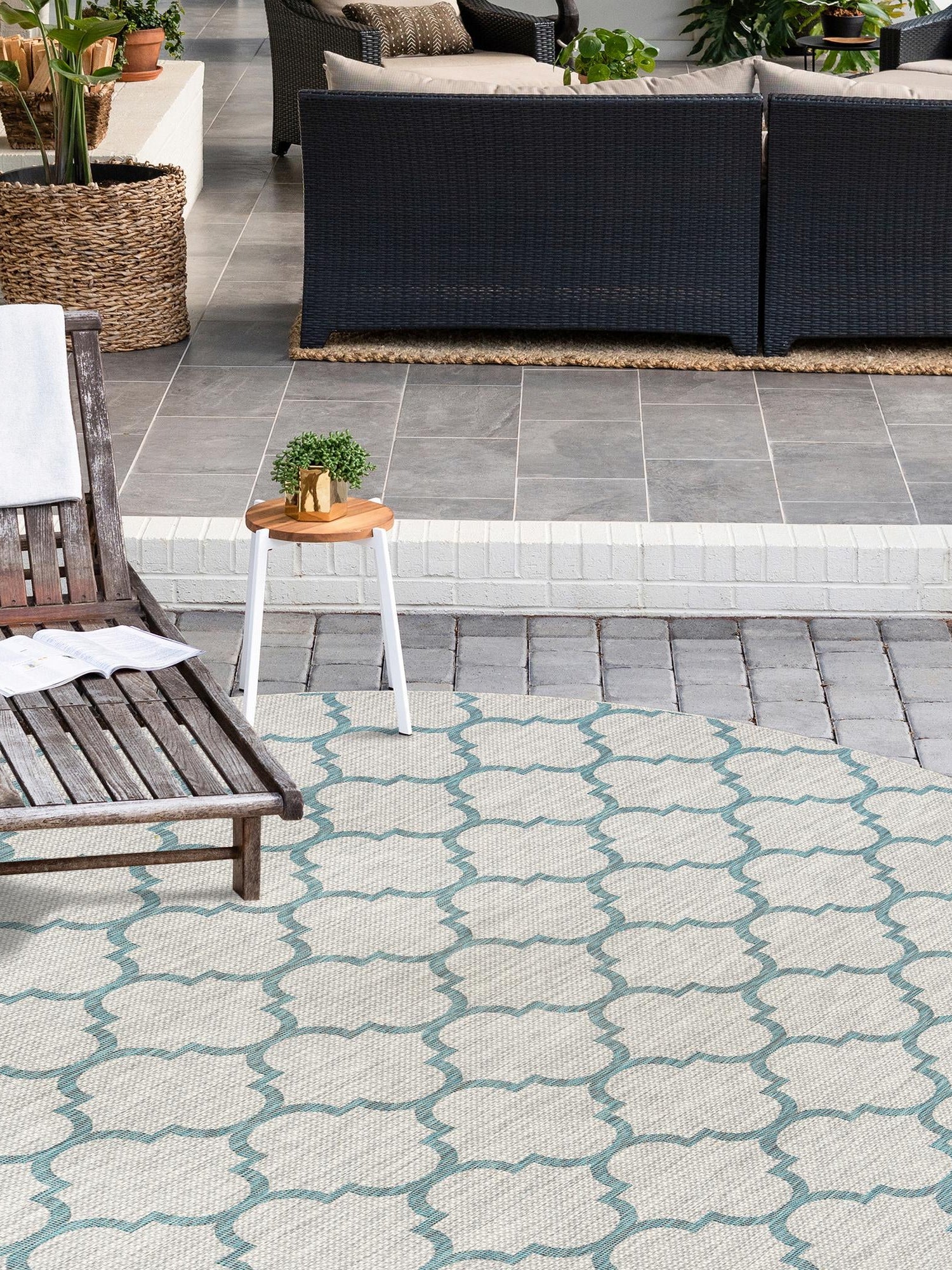 Gray 10' 8 x 10' 8 Outdoor Trellis Round Area Rug Weather Resistant for Patio, Deck, Terrace, Balcony, Porch Geometric Design Water Safe Outside Carpet for Sale at Rug Engine