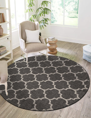Black 6' 1 x 6' 1 Outdoor Trellis Round Area Rug Weather Resistant for Patio, Deck, Terrace, Balcony, Porch Geometric Design Water Safe Outside Carpet for Sale at Rug Engine